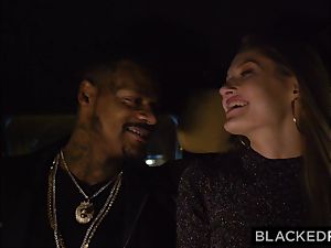 BLACKEDRAW supah Model wiggles With arousal For big black cock